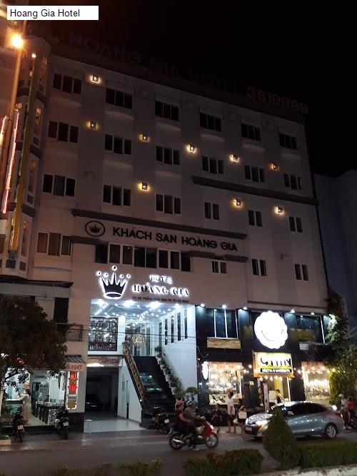 Ngoại thât Hoang Gia Hotel
